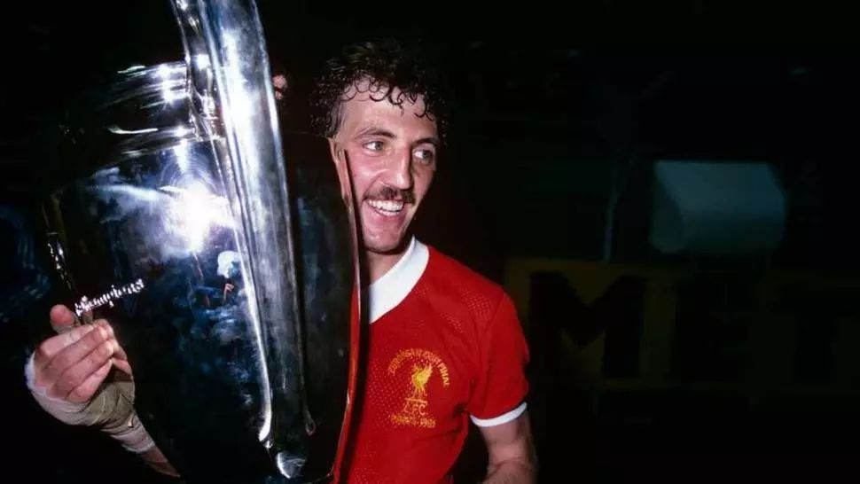 VIDEO | Mesaj de susținere emoționant pentru Dinamo: ”You’ll Never Walk Alone”