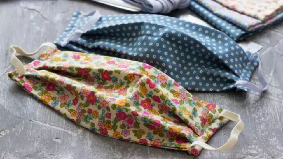 OMS: Măştile de pânză sunt la fel de eficiente, indiferent de tulpina virusului