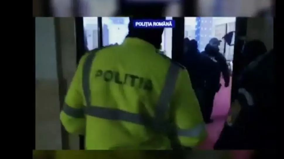 VIDEO Petrecere cu zeci de invitați, "spartă" de polițiști în Dâmbovița