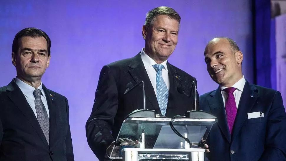 Surse: Atacurile lui Rareș Bogdan și Robert Sighiartău la președintele PNL nu au sprijinul Cotroceniului. Mesajul lui Iohannis pentru adversarii lui Orban