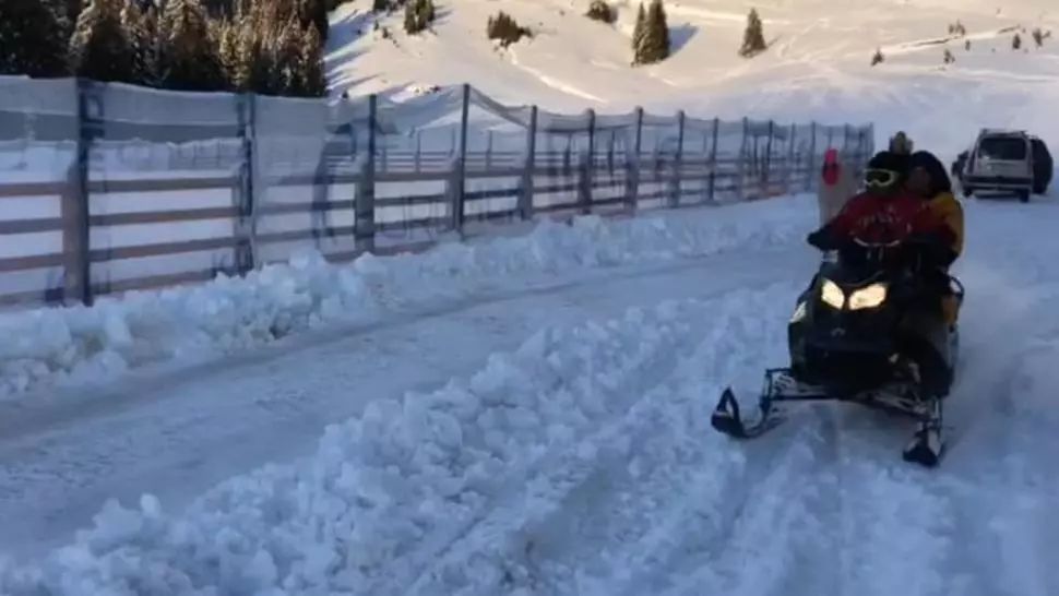 FOTO Un constănțean a fost recuperat de salvamontiști după două nopți sub cerul liber, aproape de Vârful Omu