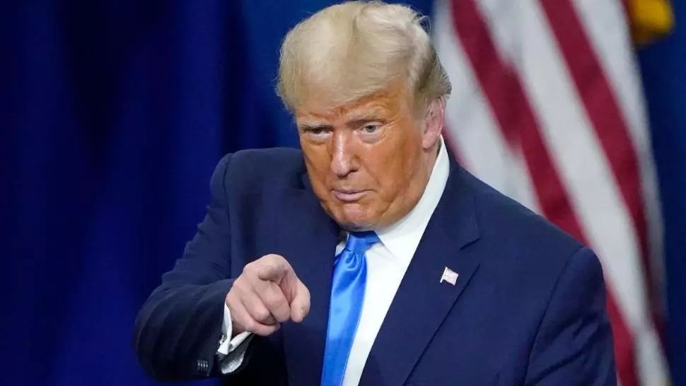 Reacția lui Trump la blocarea contului de Facebook: „E o insultă la adresa celor 75 de milioane de alegători”