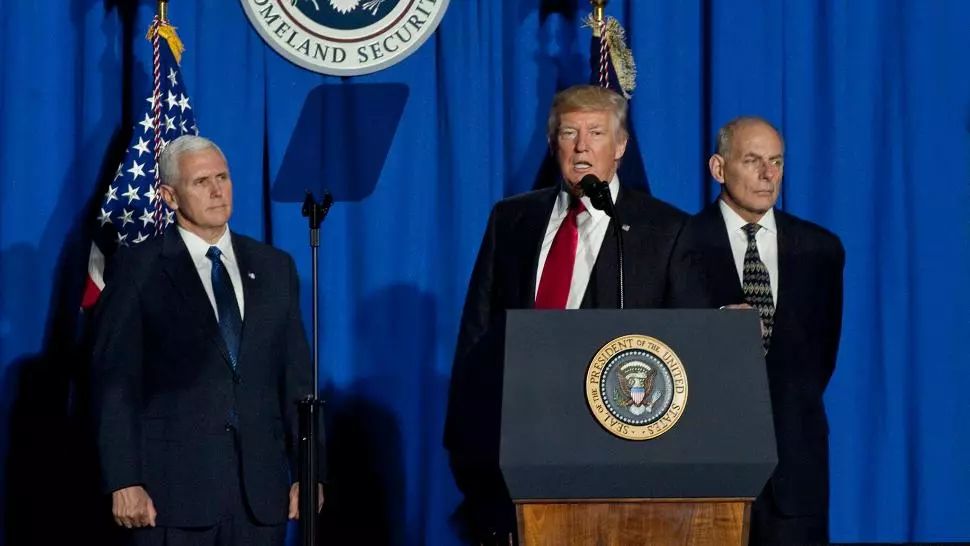 Irakul a emis un mandat de arestare pe numele lui Donald Trump. Care este motivul?