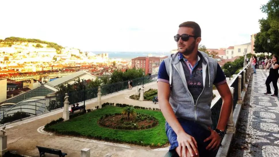 Măsurile de prevenire a infectări cu COVID-19, SFIDATE: Mazăre JR, AMENDAT după o petrecere cu zeci de invitați, pe litoral