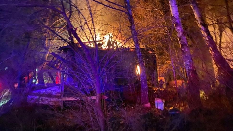 Casa unui clujean, distrusă de flăcări. Bărbatul nu a mai putut fi salvat