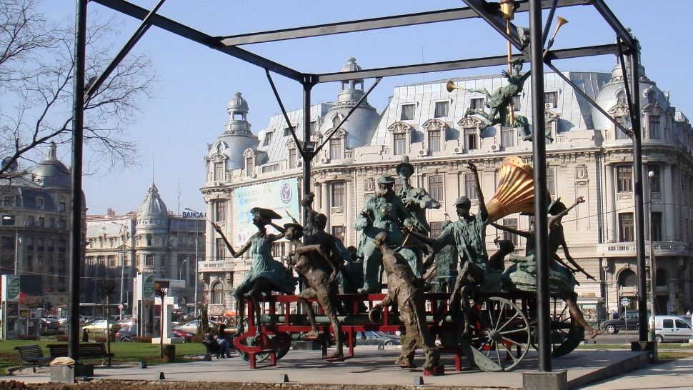 Sculptor renumit, cercetat într-un dosar pentru înșelătorie cu materialele folosite