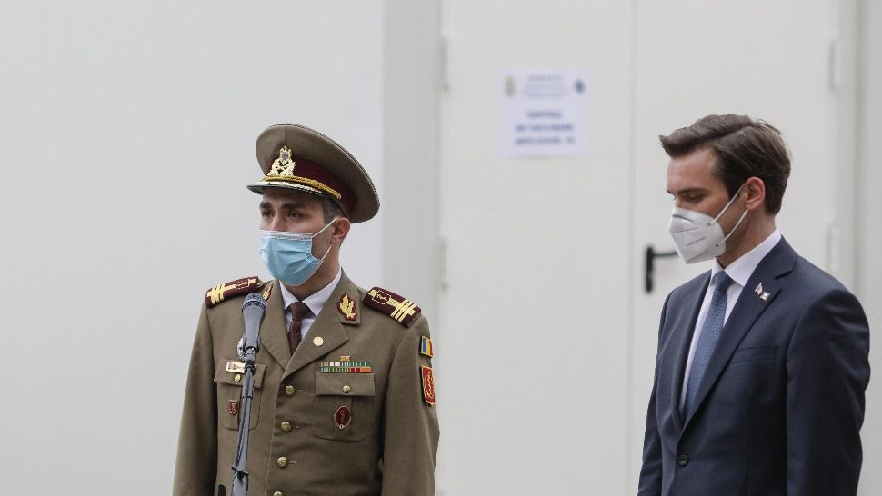 Valeriu Gheorghiță dorește să crească capacitatea de vaccinare anti-COVID la domiciliu. CARE sunt principalele obstacole ce pot apărea