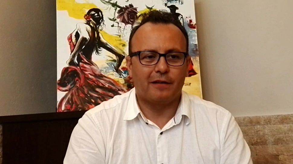 Ora 13:00 - LIVE Romania in realitate. Invitat: Mădălin Guruianu