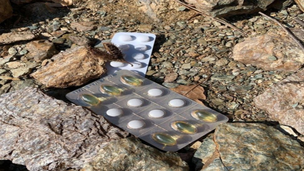 Medicamente expirate, aruncate în lacul Tanița, sursă de apă potabilă pentru clujeni. Decizie de ULTIM MOMENT a DSP