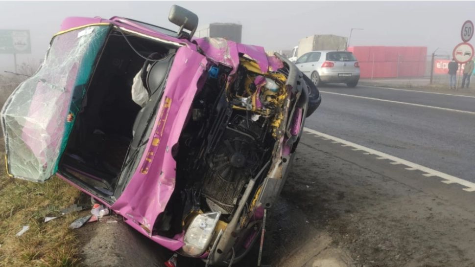 Trei răniți, printre care și o gravidă, într-un accident petrecut pe DN1. Traficul, îngreunat