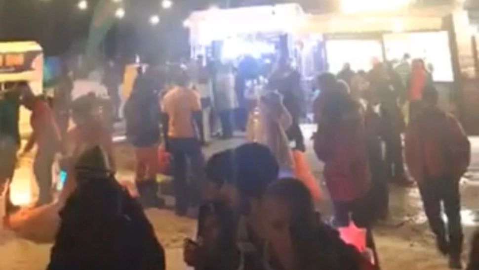 Petrecere pe pârtia de la Voineasa. Regulile sanitare, IGNORATE