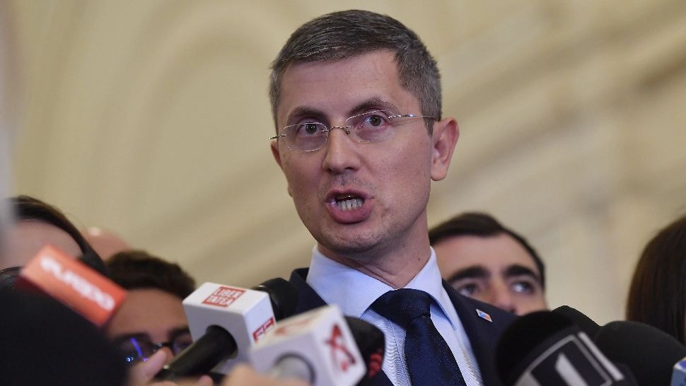 Dan Barna respinge revenirea la guvernare: „Nu a existat niciun fel de discuţie cu Florin Cîţu”