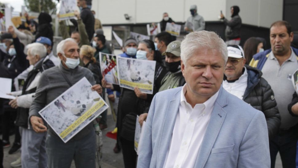 Polițiștii încep renumărarea voturilor de la Sectorul 1, supravegheați permanent video - UNDE are loc toată acțiunea