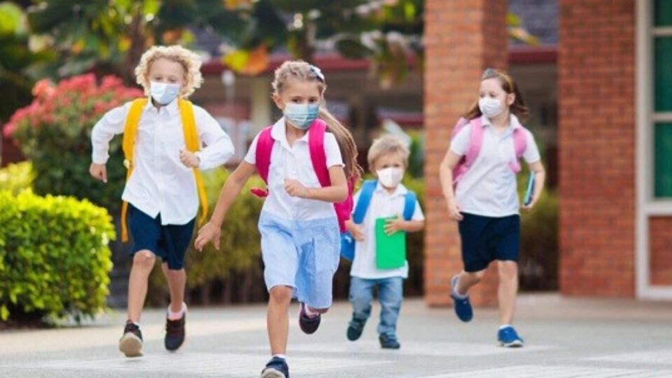 Sorin Cîmpeanu, ANUNȚ despre formularul semnat de părinţi pentru testarea copiilor cu simptome COVID-19. Când trebuie adus la școală