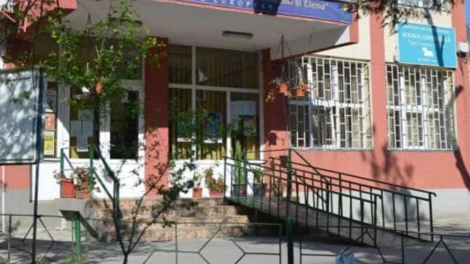  Comitetul pentru Situații de Urgență a reevaluat scenariile de funcționare a unităților de învățământ din București - ANUNȚUL prefectului