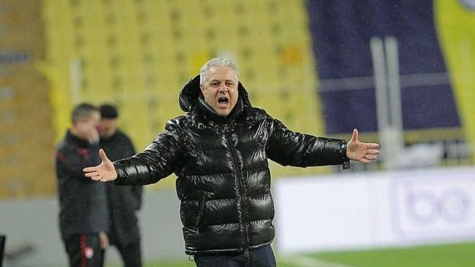 Lui Marius Șumudică i se clatină scaunul la Rizespor! Turcii îl contestă: „Ar trebui concediat imediat!”