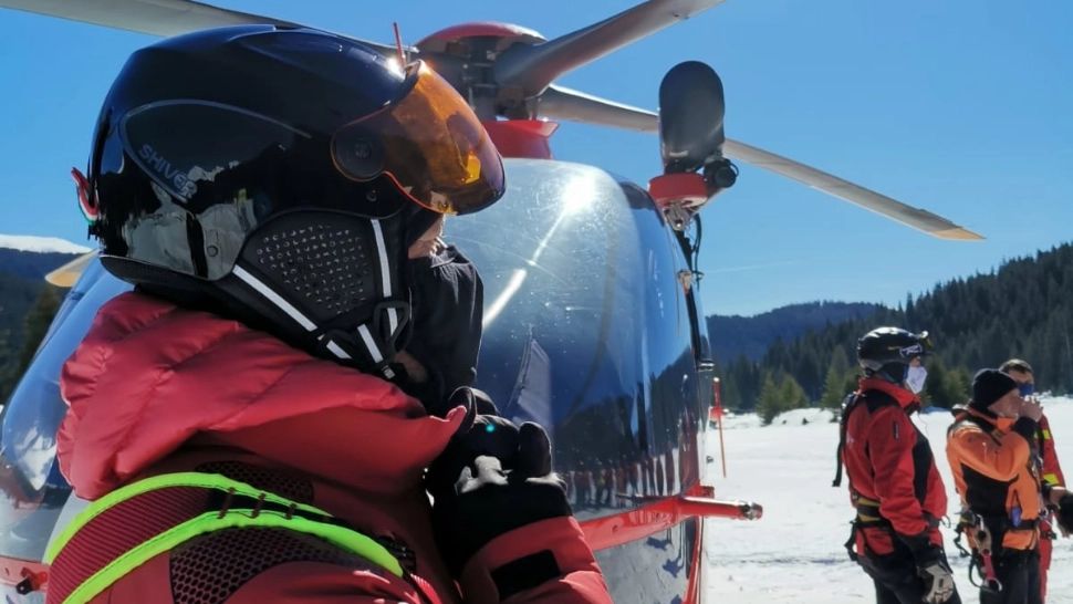 Accident TERIBIL pe domeniul schiabil de la Voineasa! Cum au acționat salvamontiștii