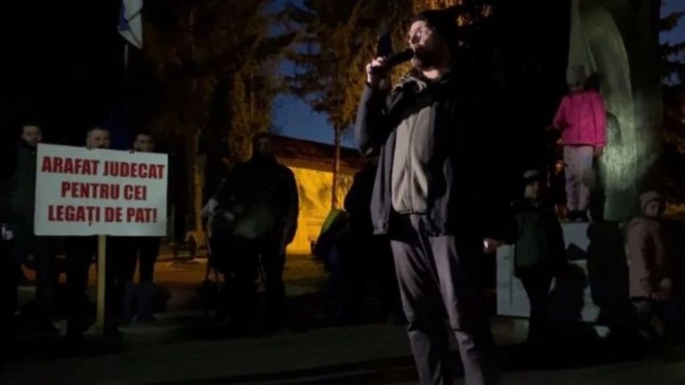 Primul cadru medical care INSTIGĂ la proteste: Vrem libertatea dată de Dumnezeu și confiscată de politicieni