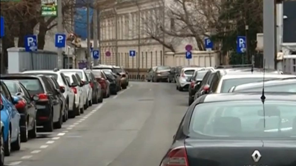 VIDEO Haos urbanistic. Strada Sevastopol din centrul Capitalei, zonă sufocată - pericol pentru pietoni, test de răbdare pentru șoferi