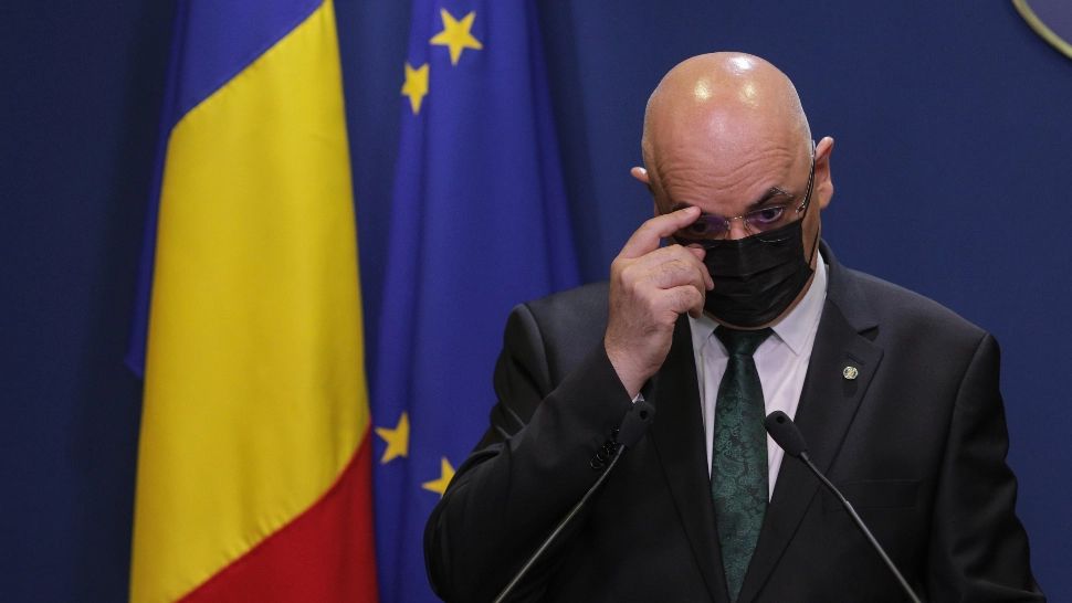 Raed Arafat vine la Realitatea PLUS, de la ora 22. Ce le răspunde contestatarilor care-i solicită DEMISIA