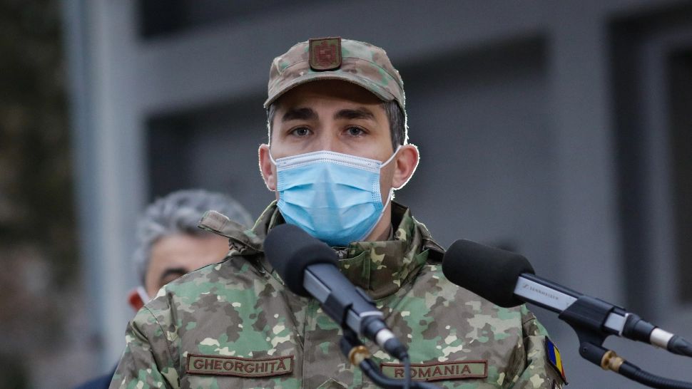 Gheorghiță: „Vaccinările cu AstraZeneca vor continua. Cei care s-au vaccinat cu AstraZeneca nu au de ce să intre în panică”