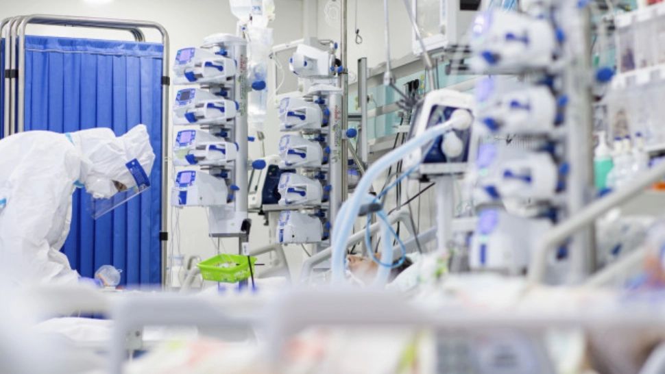 Decizie CRUCIALĂ luată de autorități: Numărul paturilor din spitale, SUPLIMENTAT. Cîțu: "NU vom ajunge la un nou lockdown"