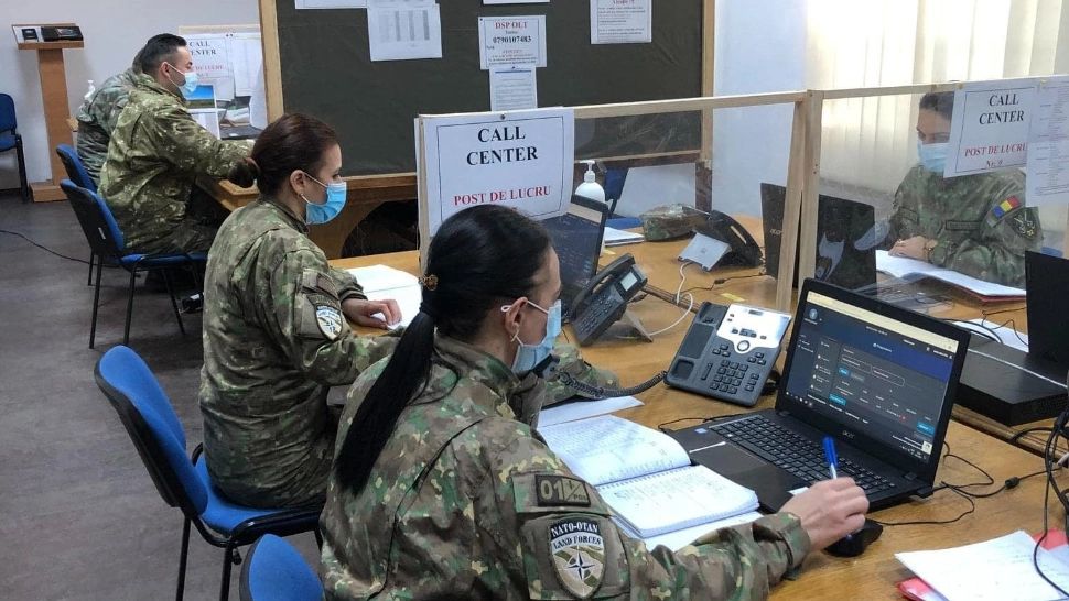 Ministrul Apărării: Centrele de vaccinare ale MApN nu i-au privilegiat pe militari 