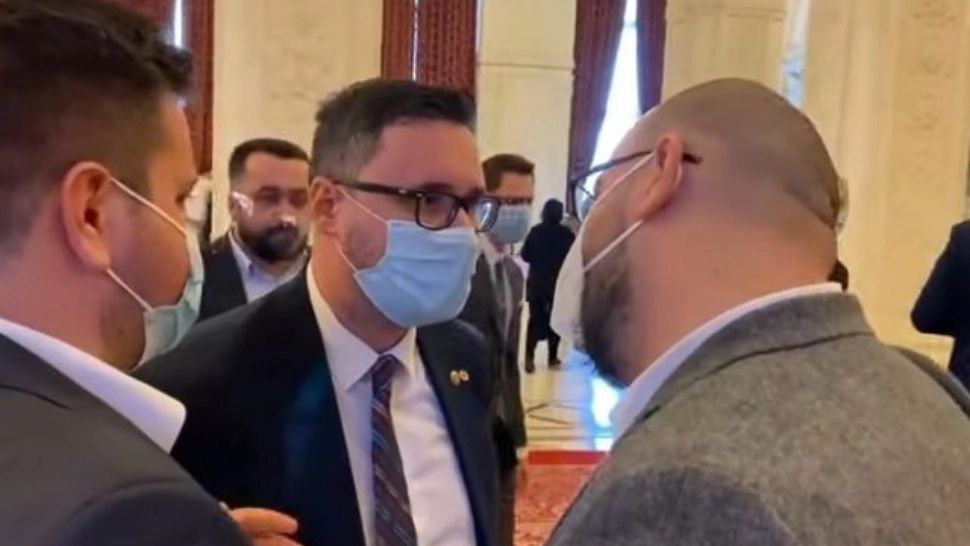 Ședință cu ușile ÎNCHISE pentru Dan Tănasa după scandalul violent din Parlament - Sancțiunea deputatului AUR va fi judecată pe ascuns