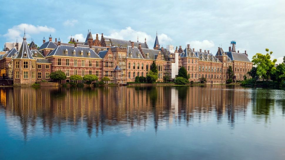 Alarmă falsă cu bombă în Parlamentul Olandei