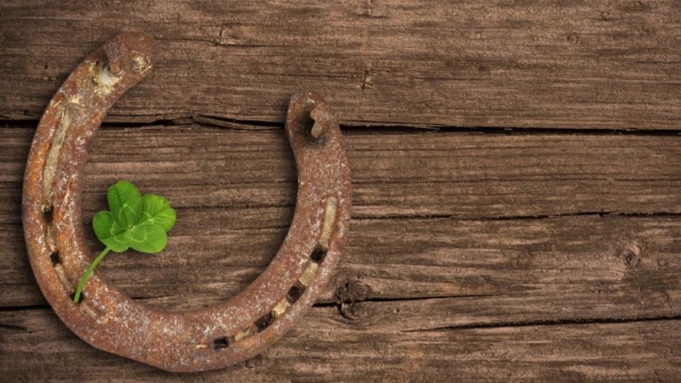 Horoscop 13 martie. Două zodii, în pragul falimentului. Astrele joacă dur