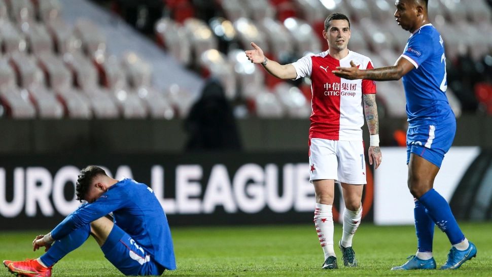 Ce a scris presa britanică despre Ianis Hagi, după Slavia – Rangers: „Nu i-a ţinut piept compatriotului Stanciu”