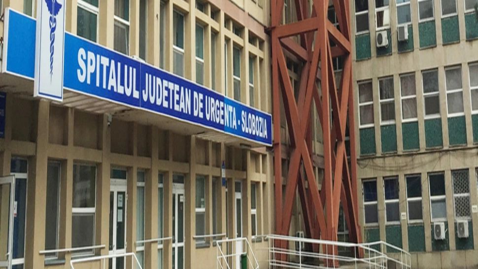DRAMĂ la o clinică din județul Ialomița! Un pacient s-a aruncat de la etajul 3 al Spitalului Județean de Urgență Slobozia