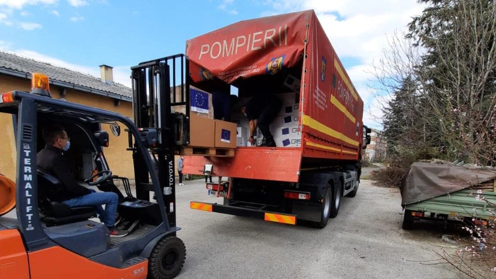 DSU contribuie la programul anti-COVID al Comisiei Europene. Mai mult de 250.000 de măști au ajuns în Muntenegru și Macedonia de Nord 