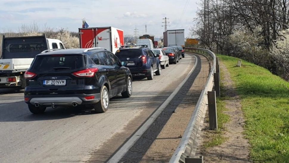 Accident grav la ieșire din Ploiești. Traficul BLOCAT pe ambele benzi