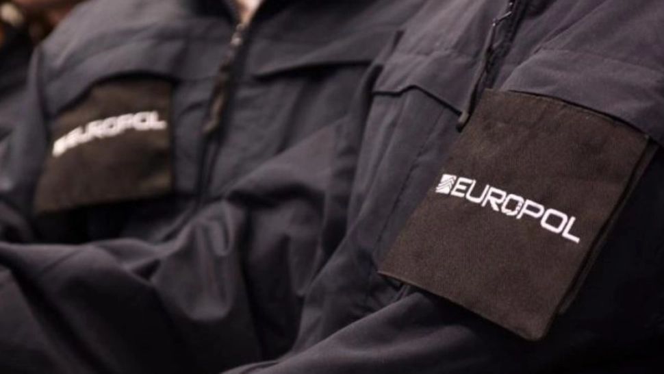 Efecte ALARMANTE ale pandemiei: Criminalitatea organizată, EXTINSĂ în UE - Cocaina traficată, la cel mai înalt nivel de până acum