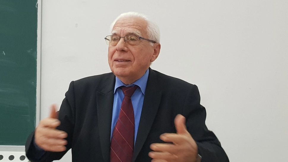 CAUZELE care ar putea duce la scăderea anticorpilor după vaccinare - EXPLICAȚIA medicului Ion Gherghina