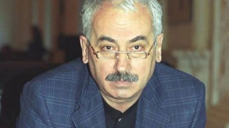 VIDEO Culisele statului paralel | Premierul Radu Vasile, o glumă în loc de reformă. Cum a netezit guvernul său drumul spre NATO și UE