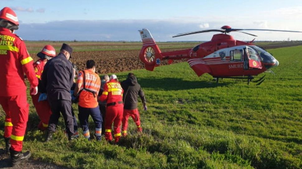 Accident grav în Dâmbovița: Motociclist în stare critică, preluat cu elicopterul și transportat la București