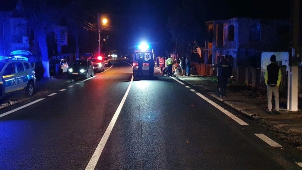 Impact MORTAL în Călimănești, județul Vâlcea! O femeie a fost spulberată în timp ce traversa șoseaua