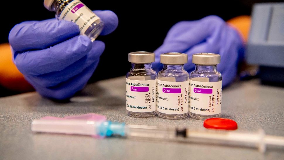 Mâine sosește în România cea mai mare tranșă de vaccinuri de la AstraZeneca