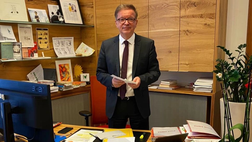 Motivul incredibil pentru care ministrul sănătății din Austria și-a dat demisia