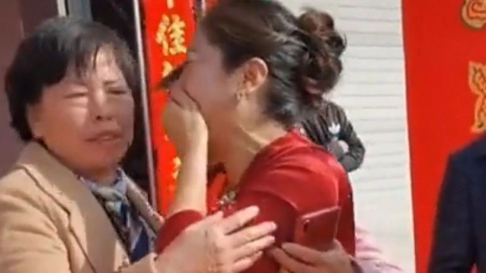 Poveste tulburătoare - La nunta fiului și-a dat seama că viitoarea noră era chiar fiica ei pierdută în tinerețe - Cum s-a terminat totul