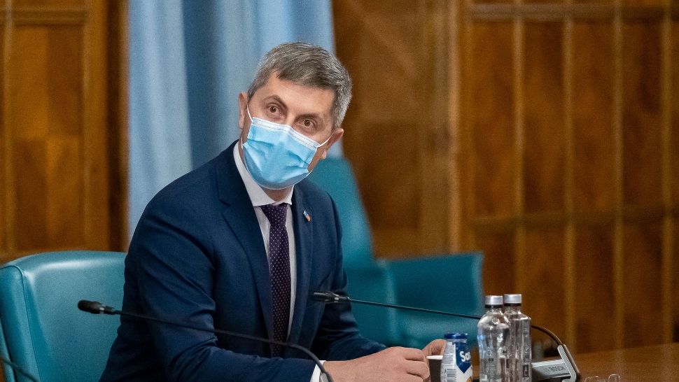 Dan Barna scrie o carte cu memoriile sale politice. Promite dezvăluiri legate de culisele crizei politice din coaliţie