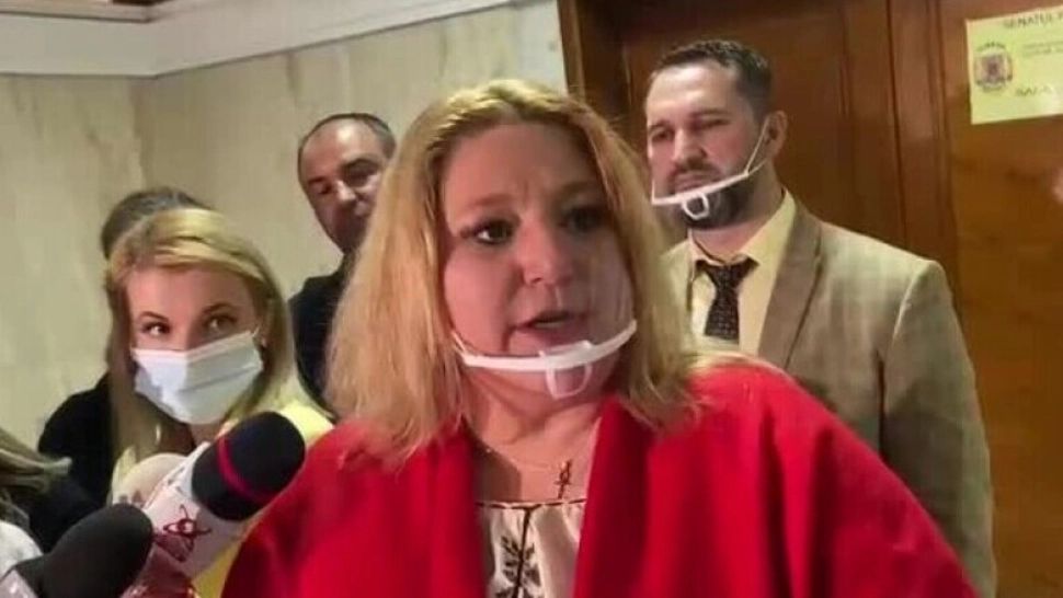 Diana Șoșoacă este nemulțumită de sancțiunea primită pentru scandalul monstru din Parlament și o va contesta: „Suntem în DICTATURĂ de tip neofascist”