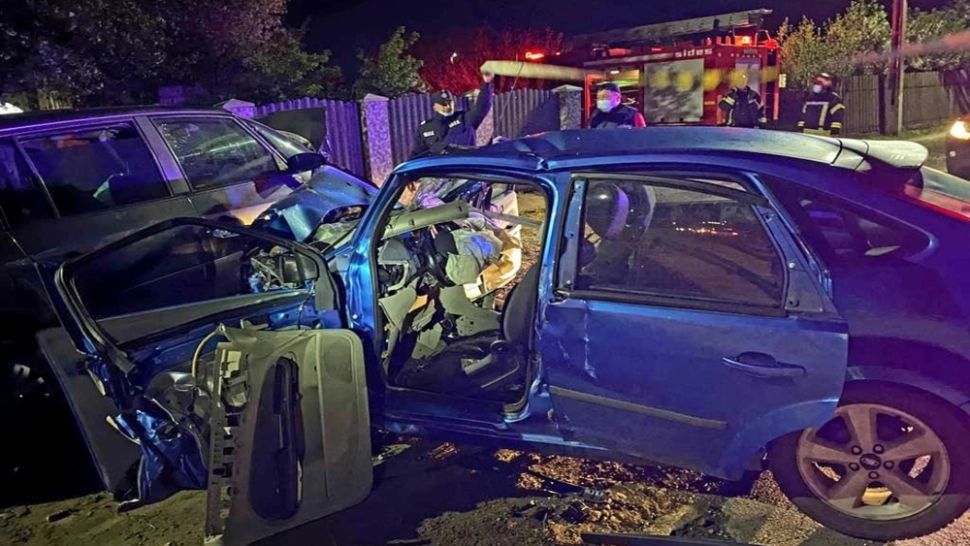 Accident grav, în jud. Ialomița: un copil de 1 an a murit. Alte 4 victime, după un impact violent