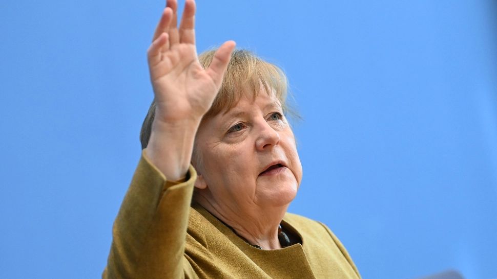 Ape tot mai tulburi în Germania: Merkel intenționează să preia controlul combaterii pandemiei de COVID-19 de la landurile federale