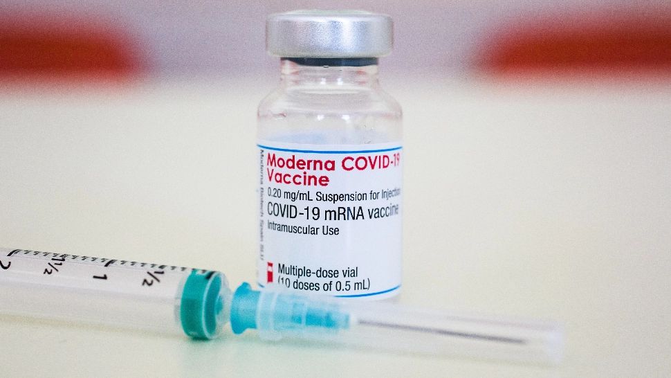 O nouă tranșă de vaccin Moderna ajunge duminică în țară. Unde vor fi distribuite dozele