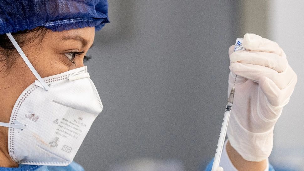 Cea mai mare tranșă de vaccinuri Pfizer anti-Covid a ajuns, astăzi, în România