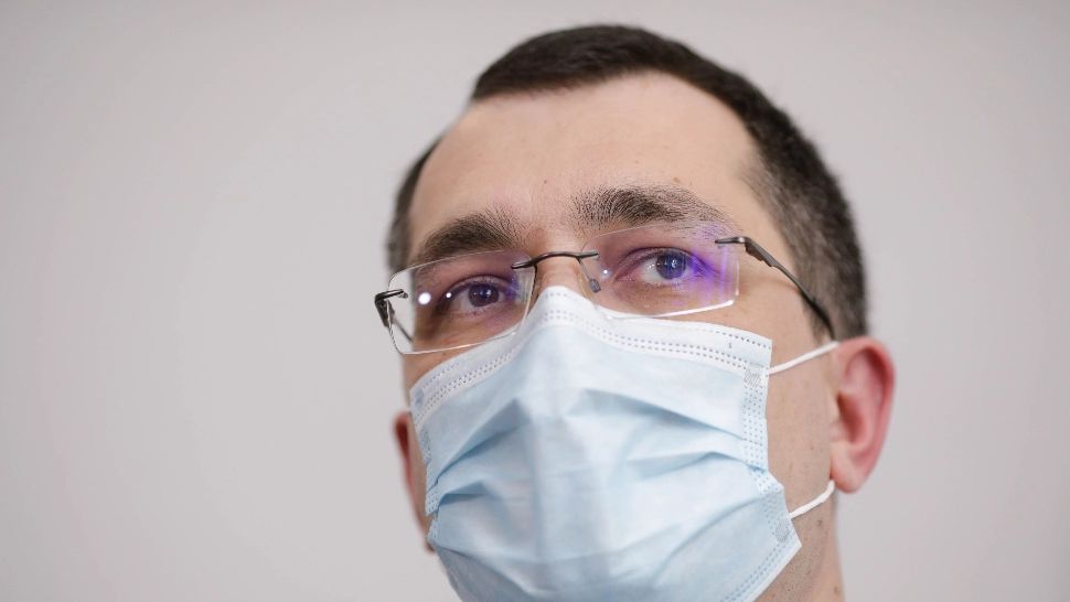 Vlad Voiculescu: „Oamenii au fost lăsați de izbeliște de statul român. Numărăm mii de morți care puteau fi evitate”