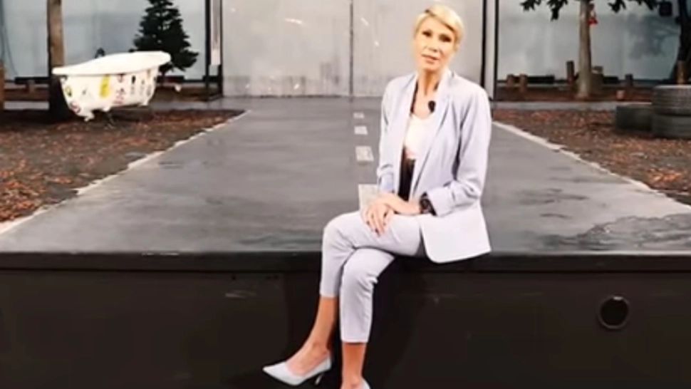 Raluca Turcan, ministrul Muncii: Vaccinul conţine viaţă şi normalitate şi energia planurilor făcute împreună